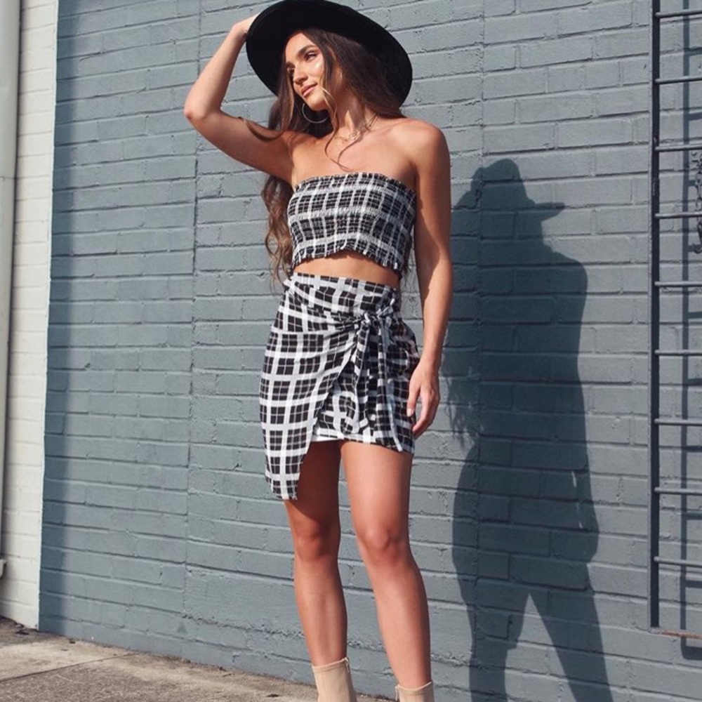 Perfect Game Day Two Piece Black & White Set